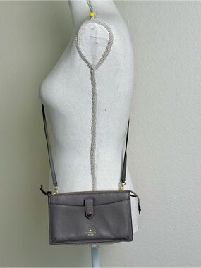 kate spade Jackson Gray Pebbled Leather Crossbody Wallet Bag